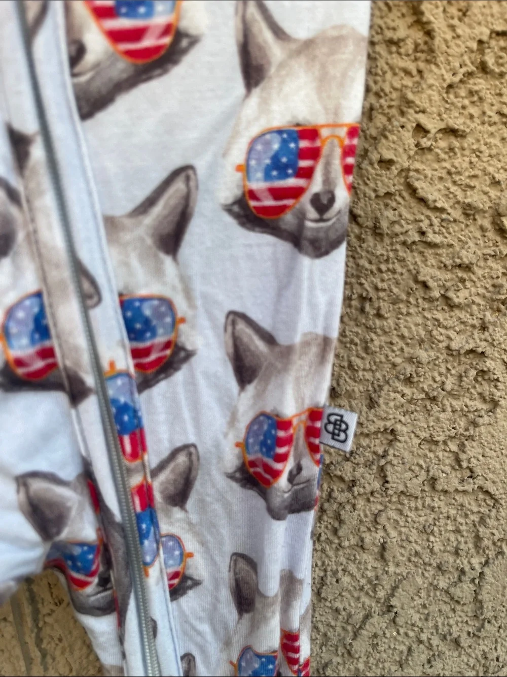 Little Bum Bums Cream Kids One-Piece with American Flag Cat Print Sz 6/9M